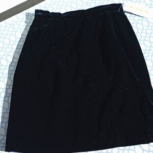 Liz Claiborne Elegant Black Velour Skirt